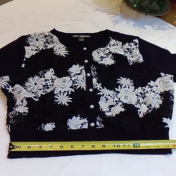 Karl Lagerfeld Black White Floral Crochet Lace Front Cropped Cardigan Sweater - Picture 9 of 13